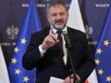 Kontrola prokuratury w sprawie zabiegu syna senatora Lenza