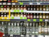 Nowa ustawa uderzy w popularne „małpki” alkoholowe