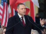 Rosyjski ambasador oskarża Polskę o dewastację radzieckich mogił