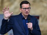 PiS planuje zmianę składki zdrowotnej: Morawiecki krytykuje
