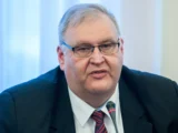 Wyłączony sędzia może wstrzymać sprawę Trybunału Konstytucyjnego
