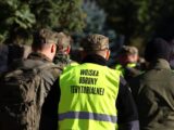 Zatrzymanie kontrowersyjnego byłego żołnierza WOT przez Żandarmerię Wojskową